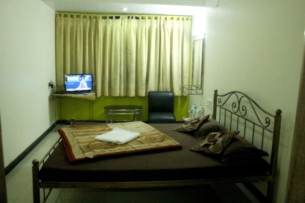 Hotel Shanti Palace Mahabaleshwar Exterior photo